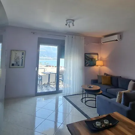 Elad In Lungomare Vlorë