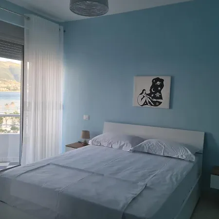 Elad In Lungomare 아파트 *