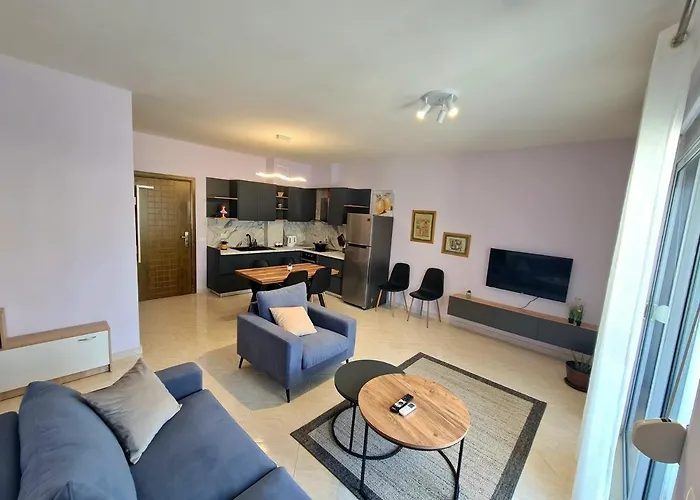 Elad In Lungomare Wlora