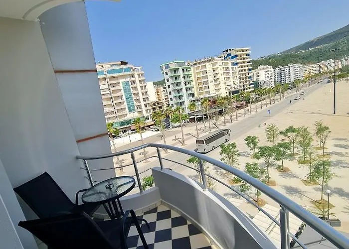 Elad In Lungomare 公寓 Vlorë